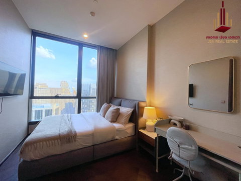 ✨ For Sale: The Esse Sukhumvit 36 Condo ✨ 💰 Only 9,900,000 THB