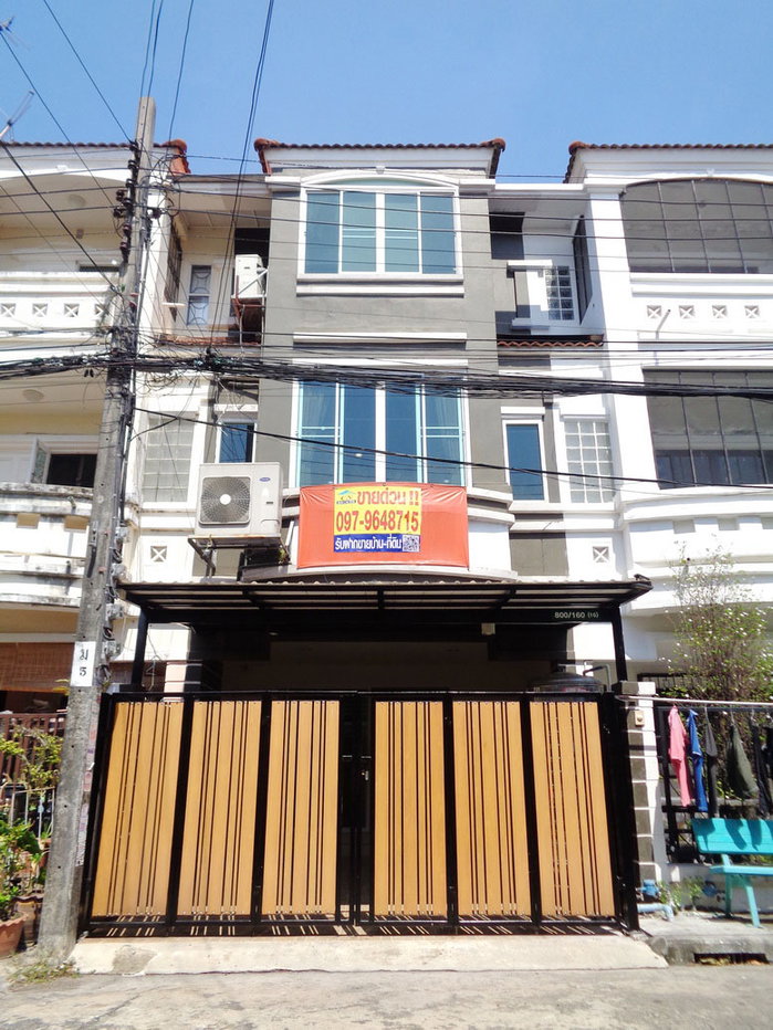 รูป 🚩 บ้านรีโนเวท ทาวน์โฮม 3 ชั้น 18 ตารางวา โครงการ เดอะ รีโน่ นวมินทร์ ติดห้างโลตัสนวมินทร์ - รูปที่ 2/36