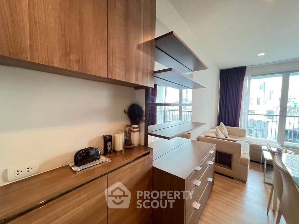 รูป คอนโด 1-ห้องนอน ที่ ริธึ่ม สาทร ใกล้ BTS สะพานตากสิน (ID 3147559) - รูปที่ 8/14