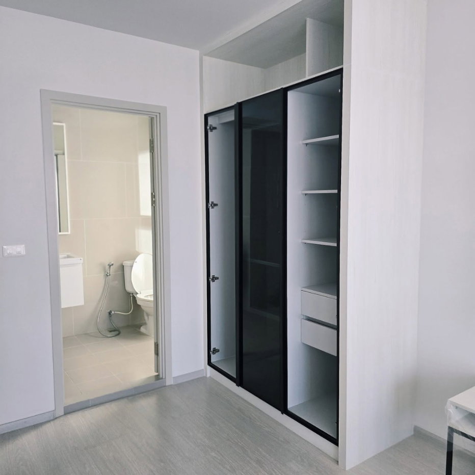 รูป Chapter One Shine Bangpo ห้องสวย ราคาดี สอบถามเพิ่มเติมได้ที่ Line @condorental - รูปที่ 2/10