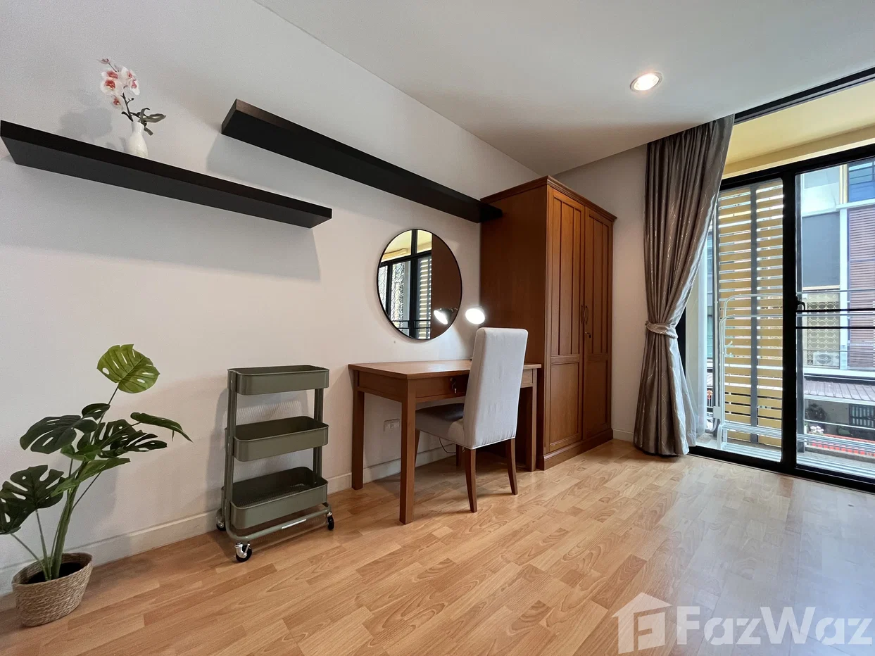 picture Townhouse for rent 6764380 - 11/22