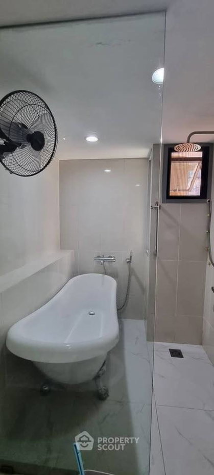 รูป คอนโด 2-ห้องนอน ที่ ไซมิส นางลิ้นจี่ ใน ช่องนนทรี (ID 3300559) - รูปที่ 8/12