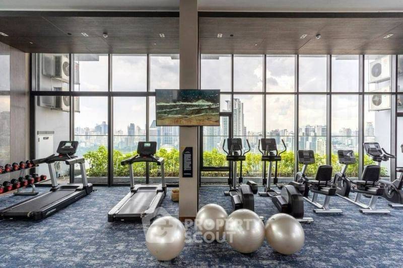 รูป คอนโด 2-ห้องนอน ที่ วินด์แฮม เรสซิเดนท์ ใกล้ MRT ศูนย์การประชุมแห่งชาติสิริกิติ์ (ID 2416160) - รูปที่ 12/14