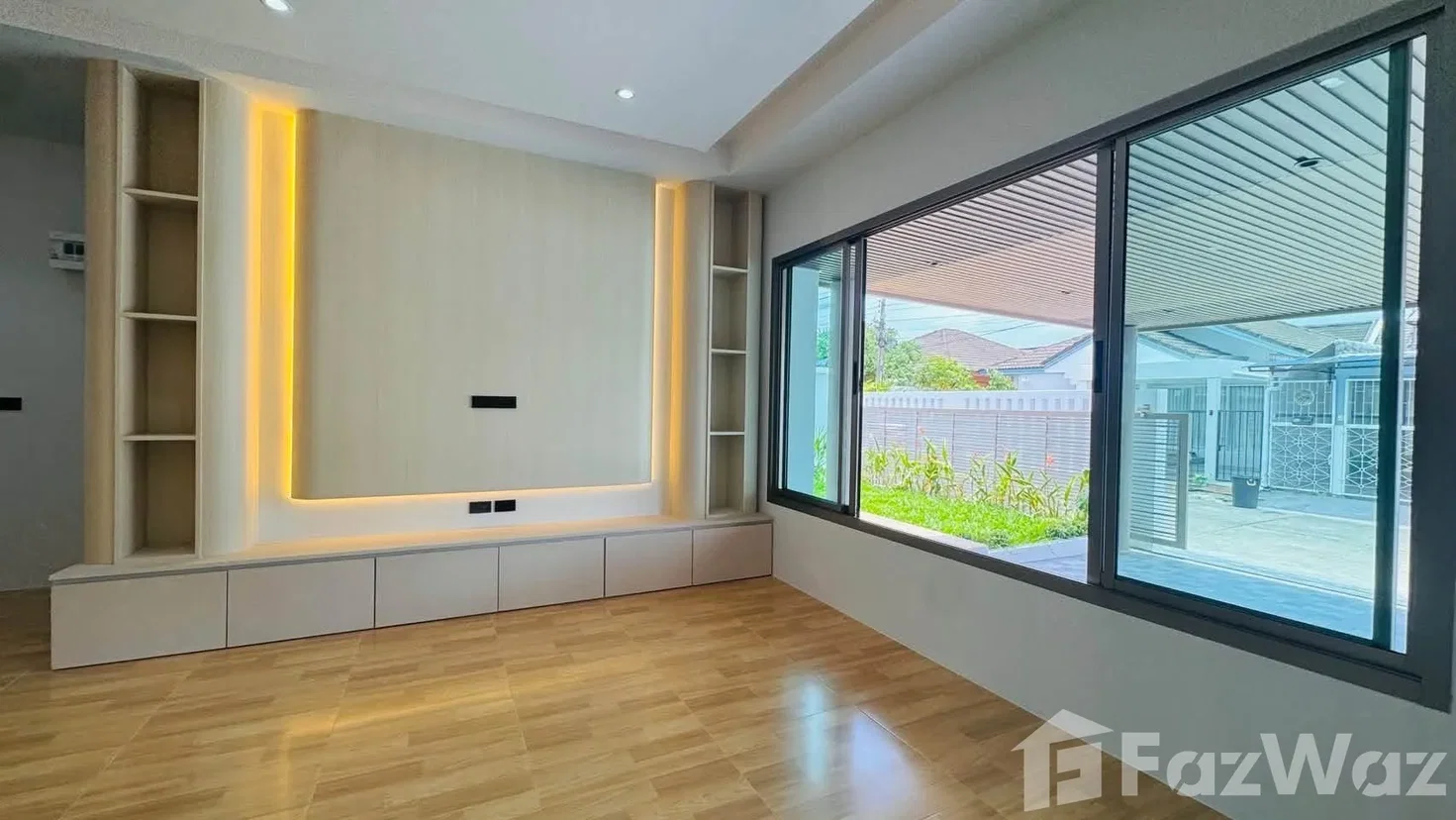 picture Renovated house 6766768 - 7/8