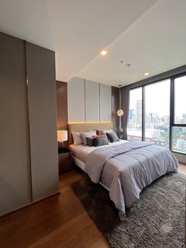 Available for rent! Ideo Q Sukhumvit36. A Cozy living with 1 Bedplus 48sqm. High floor. Ready to move in.
