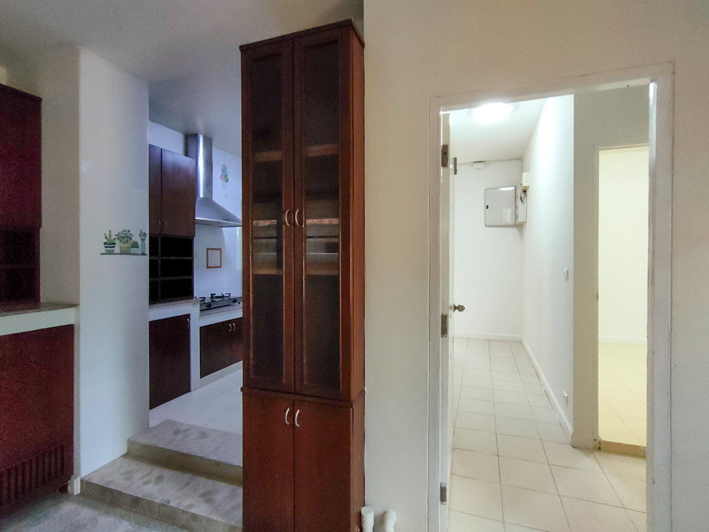 รูป บ้าน 2 ชั้นให้เช่า ติดป่าดอยสุเทพ วิวภูเขา | น้ำแพร่ หางดง เชียงใหม่ บ้านในโครงการหรู • ฟังก์ชันครบ • เฟอร์นิเจอร์ครบ • มีส่วนกลาง - รูปที่ 25/30