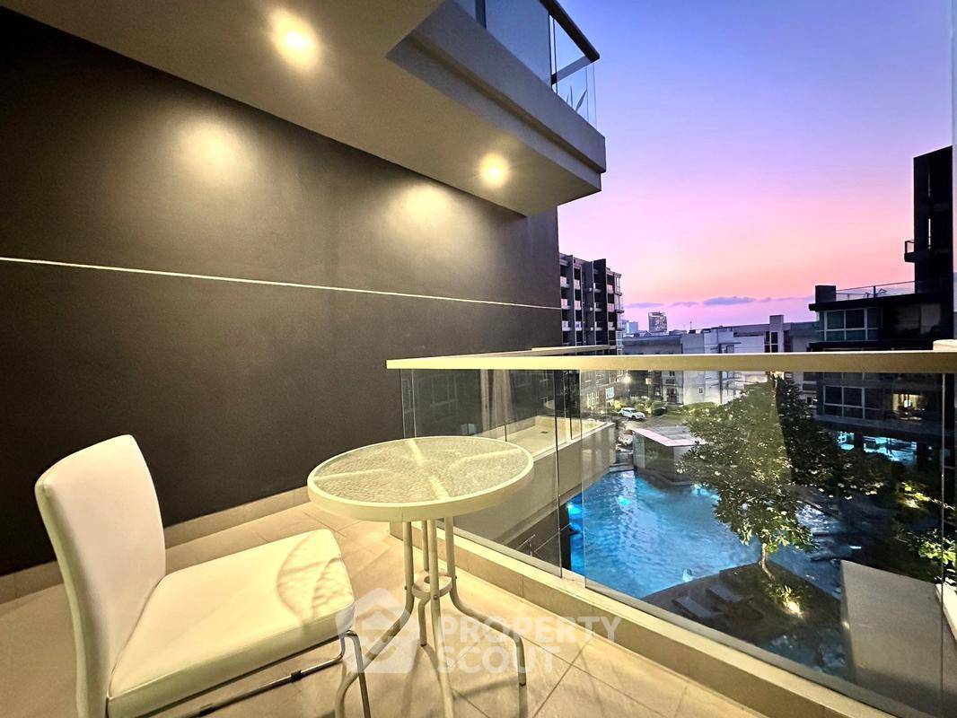 picture 2-BR Condo At Apus Condominiums, Central Pattaya (ID 2576739) - 3/4