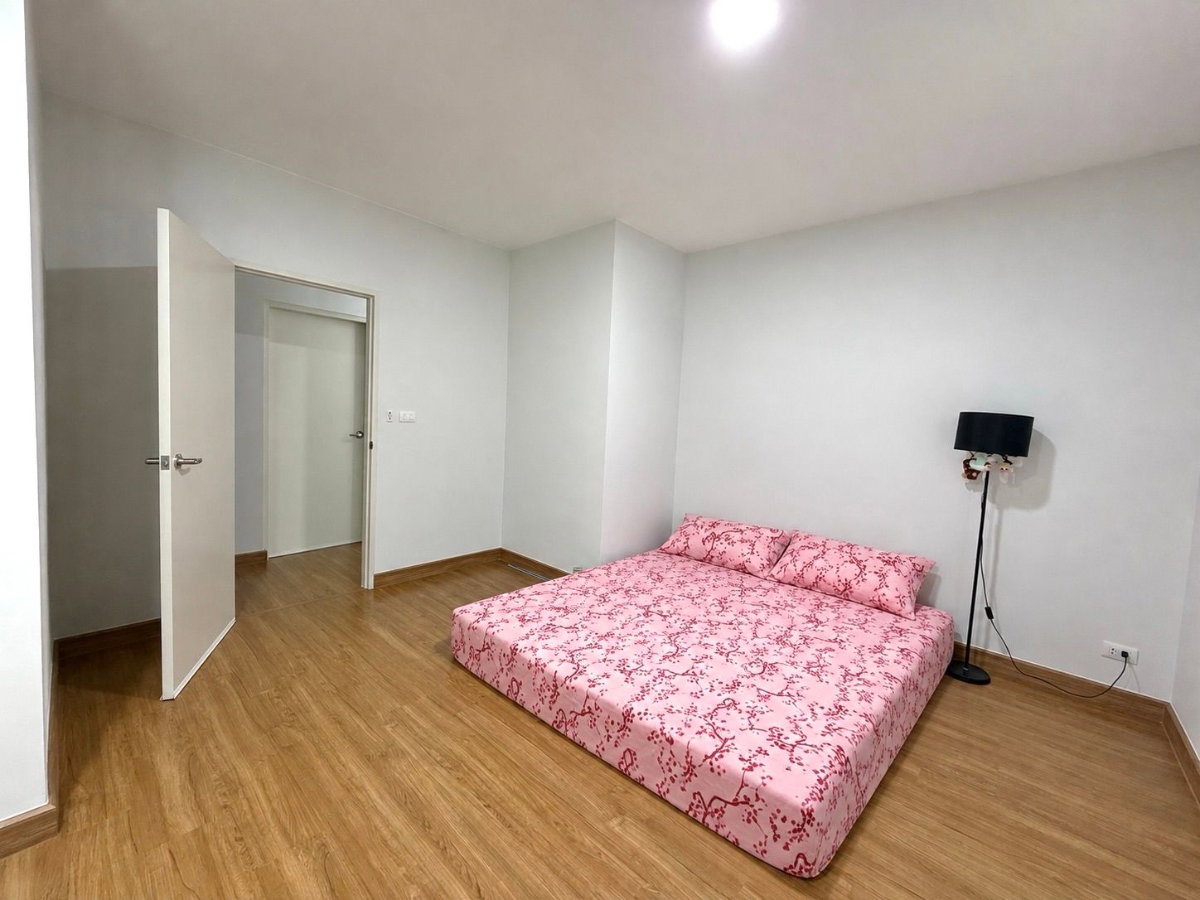 รูป 🏡 ให้เช่าทาวน์โฮม 2 ชั้น พร้อมอยู่ สภาพดี (อายุบ้าน1ปี บ้านใหม่) - รูปที่ 16/19