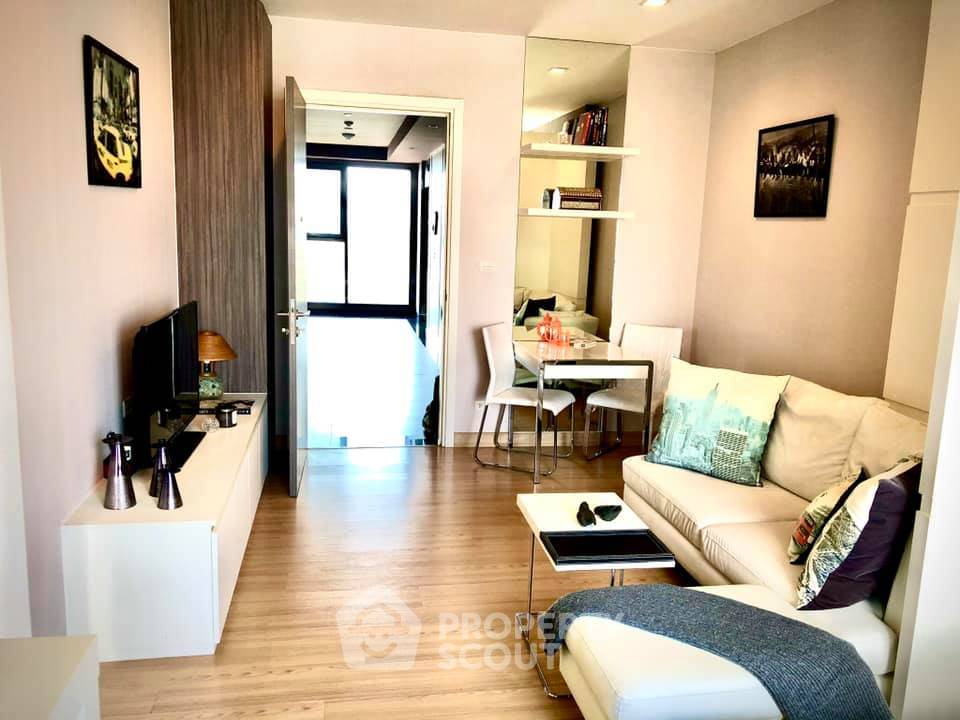 รูป คอนโด 1 ห้องนอน Urbano Absolute ใกล้ BTS กรุงธนบุรี (ID 450720) - รูปที่ 5/13