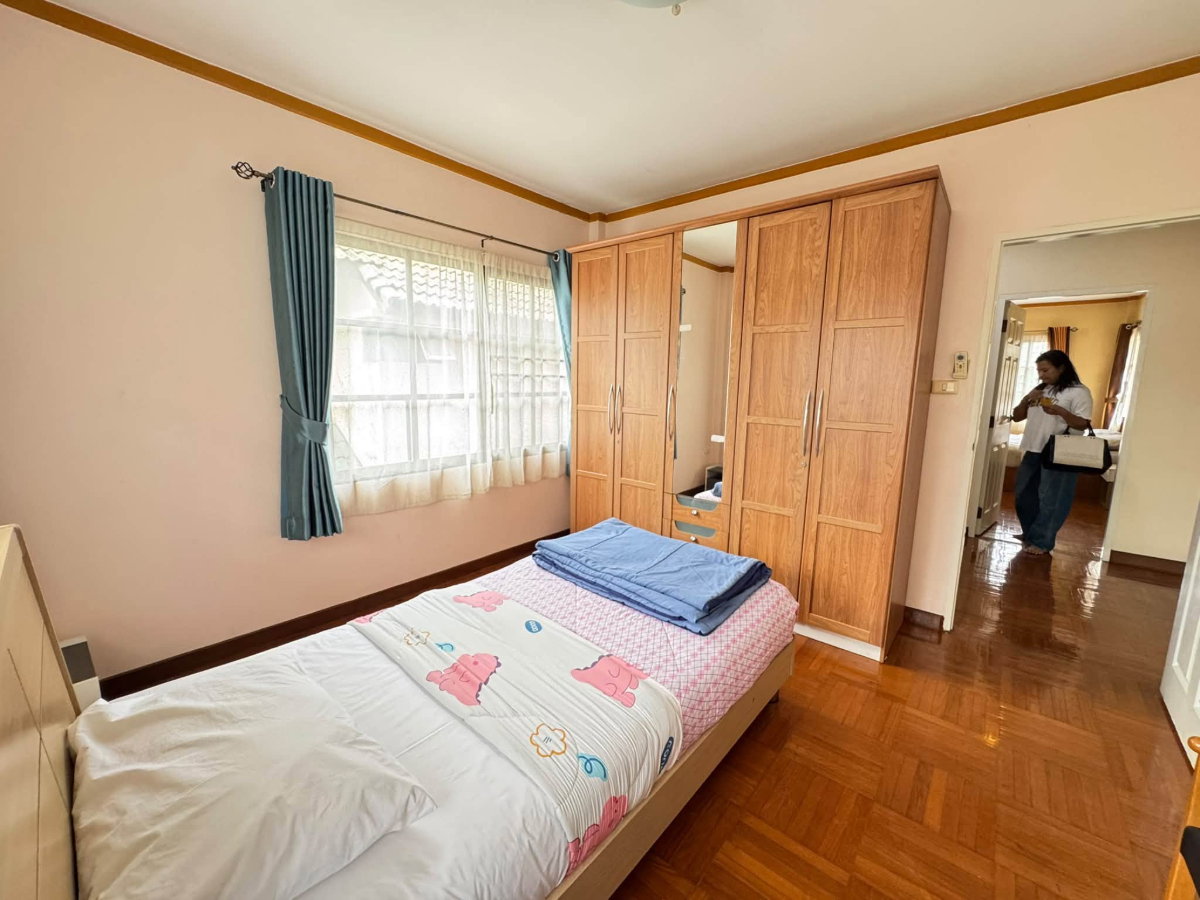รูป ให้เช่าบ้านเดี่ยวหลังใหญ่ ม.คันทรีโฮม1 ใกล้ J park ศรีราชา - รูปที่ 15/20