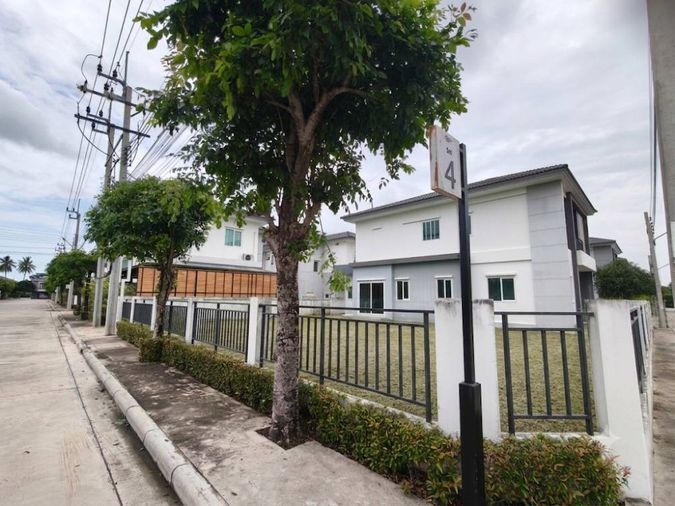 ขายบ้านเดี่ยว 3 ห้องนอน 183 ตร.ม. 104 ตร.ว. เดอะ พณา เพชรเกษม-พุทธมณฑล สาย 3
