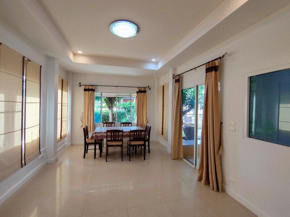 รูป บ้าน 2 ชั้นให้เช่า ติดป่าดอยสุเทพ วิวภูเขา | น้ำแพร่ หางดง เชียงใหม่ บ้านในโครงการหรู • ฟังก์ชันครบ • เฟอร์นิเจอร์ครบ • มีส่วนกลาง - รูปที่ 29/30
