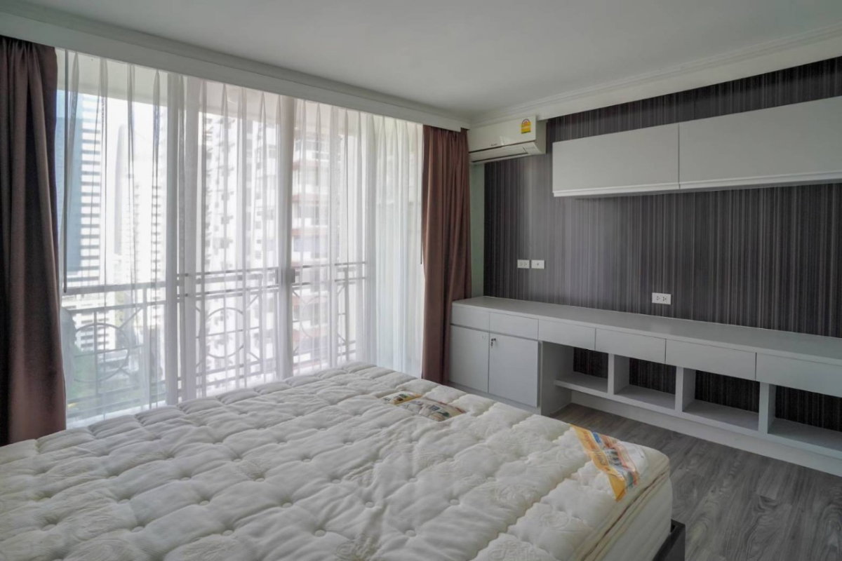 รูป [FOR RENT] คอนโด Asoke Place (สุขุมวิท 21 / อโศก) – ใจกลาง CBD เดินทางสะดวกใกล้ MRT & BTS - รูปที่ 10/17