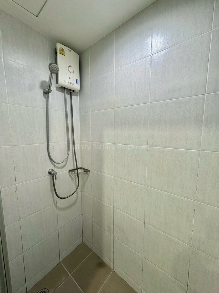 รูป ลุมพินี วงศ์อมาตย์ ขนาด 1 ห้องนอน เช่ารายปี 12,000 บาท/เดือน. สนใจติดต่อ (โทร/Line/Whatsapp) 0927941445 ปลาย - รูปที่ 21/21