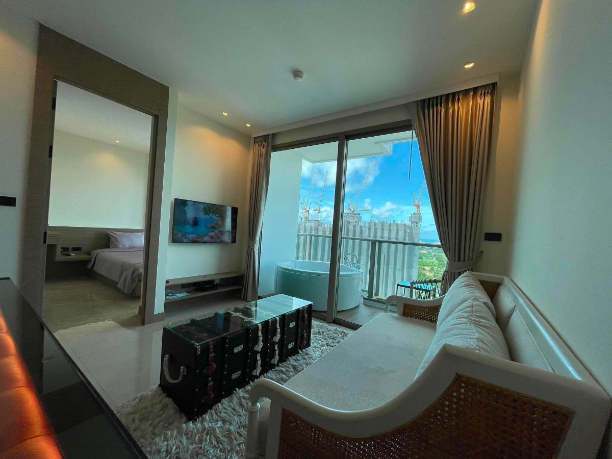 รูป For rent The Riviera Ocean Drive with Jacuzzi on balcony - รูปที่ 28/62