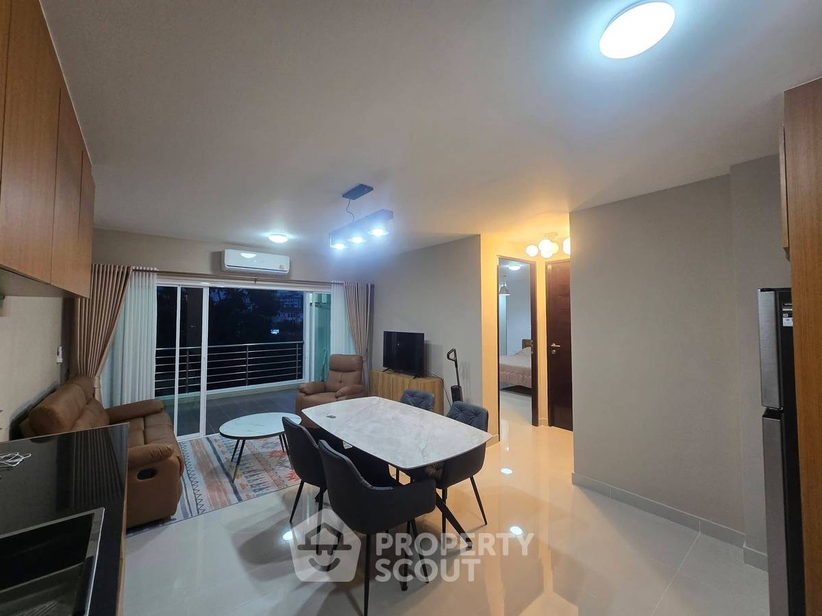 รูป คอนโด 2-ห้องนอน ที่ วงศ์อมาตย์ ไพรเวซี่ รีสอร์ท แอนด์ เรสซิเดนซ์ ใกล้ ชายหาดนาเกลือ (ID 3298597) - รูปที่ 4/10