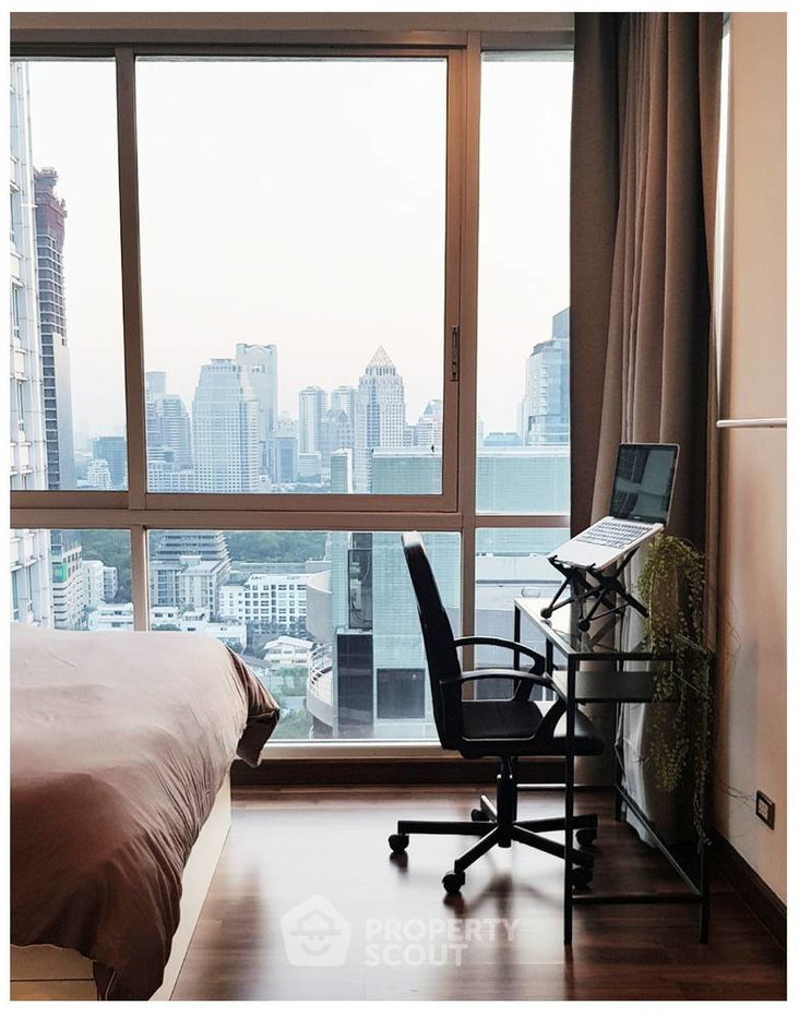 picture 15th-Floor 1-BR At The Rajdamri, 100m To BTS Ratchadamri (ID 387185) - 8/22