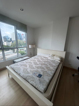 Life @ Sathorn 10 (1bed1bath 41sqm)