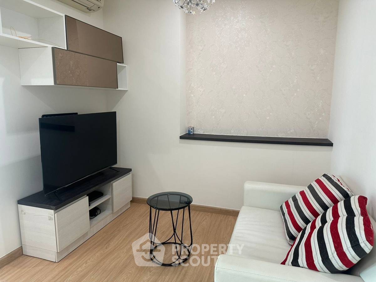 รูป คอนโด 2 ห้องนอน ชั้นสูง Life Ratchadapisek ใกล้ MRT ห้วยขวาง (ID 706083) - รูปที่ 1/11