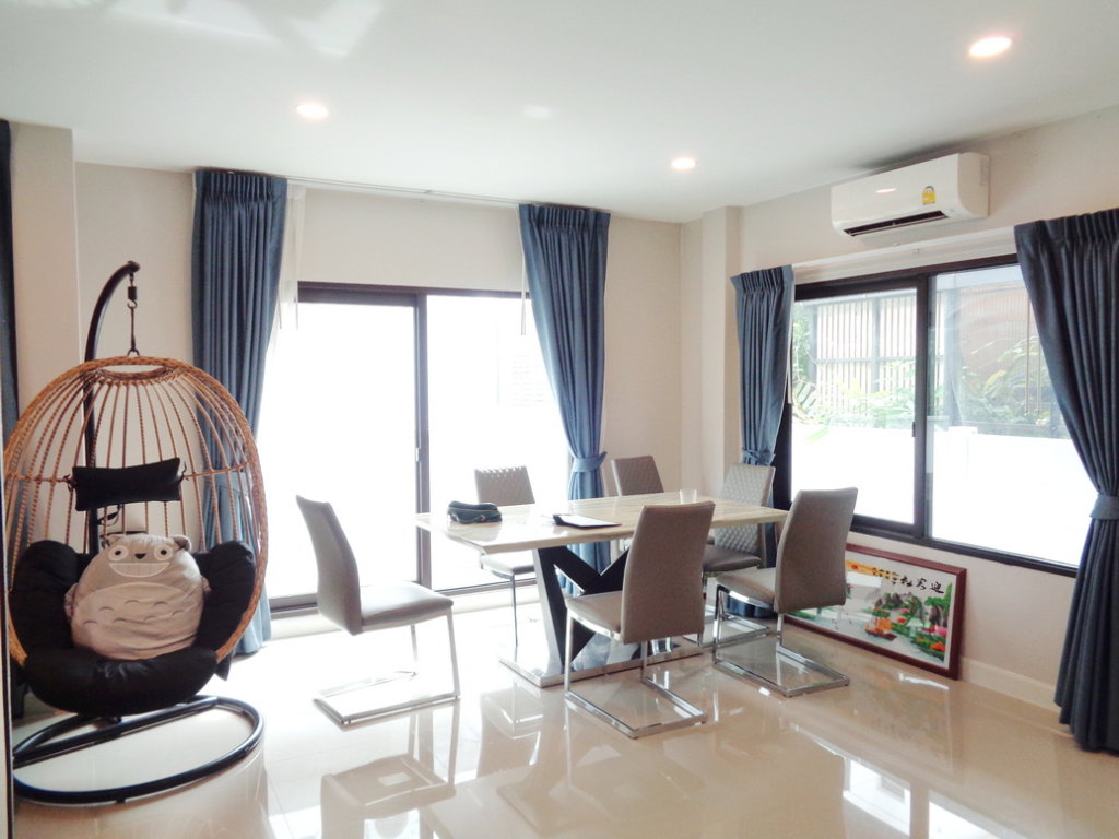รูป 🚩 บ้านเดี่ยวหลังใหญ่สภาพยังใหม่ ตกแต่งพร้อมอยู่ ใกล้ทางด่วน รามอินทรา-อาจณรงค์ ด่านจตุโชติ - รูปที่ 30/42