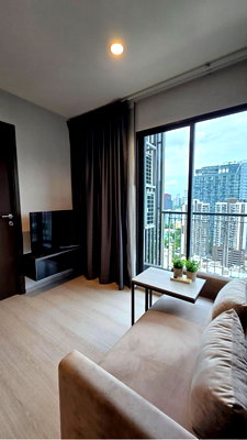 Condos for rent : 𝐂𝐨𝐧𝐝𝐨 𝐑𝐡𝐲𝐭𝐡𝐦 𝐀𝐬𝐨𝐤𝐞 