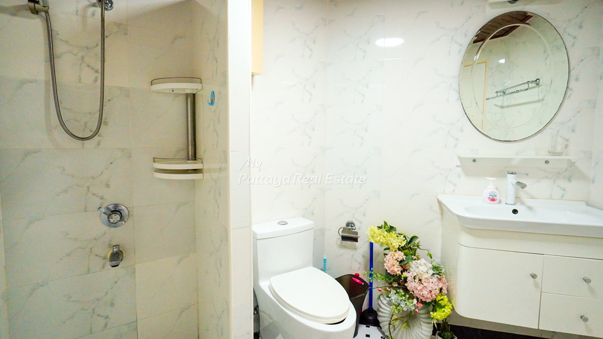 รูป 🛏️ 2 ห้องนอน - 🛁 2 ห้องน้ำ - 🏙️ Sea View - 🇹🇭 ชื่อไทย - 🏢 Sky Beach Condominium Pattaya - รหัส: SKYB07 - รูปที่ 11/16