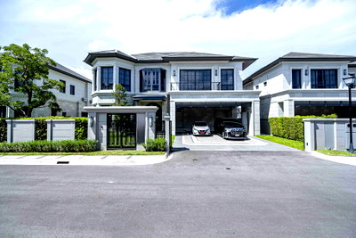 Houses for rent Bangkok : Narasiri Krungthepkreetha Fully Furnished - SOHO 4 Type