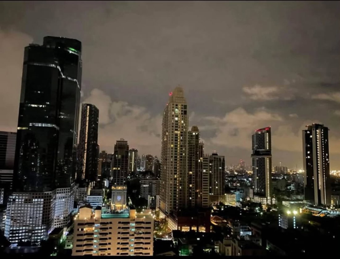 picture Centric St. Louis Sathorn | 3BR 140 SQ.M. | 25F | 70K - 12/12
