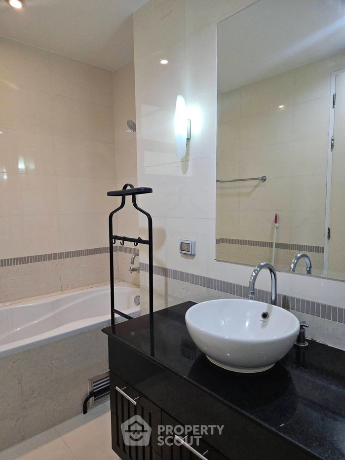 picture 20th-Floor 2-BR | Baan Klang Krung Siam-Pathumwan Near BTS Ratchathewi (ID 2831201) - 10/17
