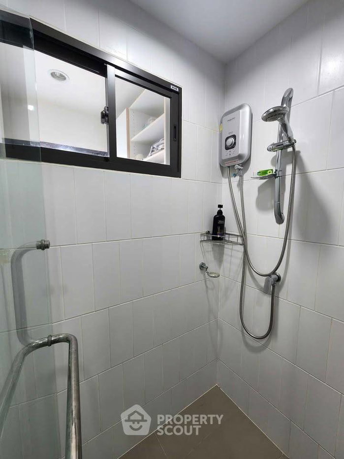 picture 1-BR At The Nest Sukhumvit 22 Near MRT Queen Sirikit (ID 2114947) - 10/10