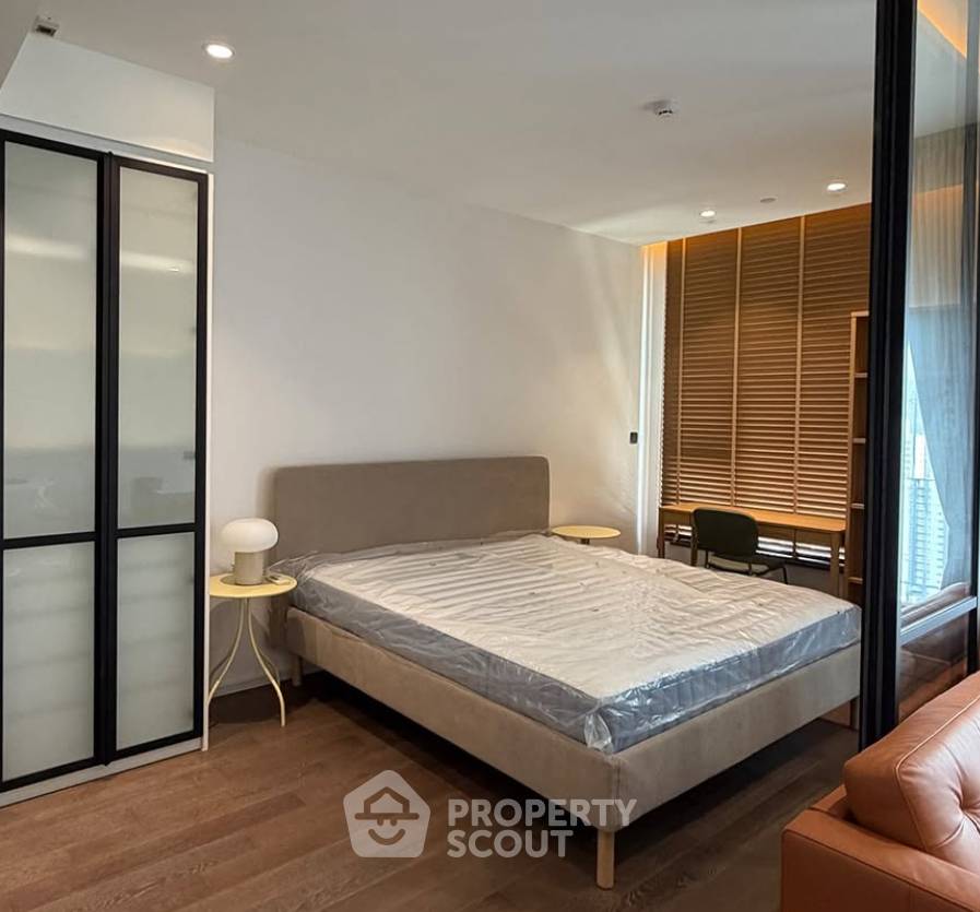 picture Pet-Friendly 1-BR Muniq Sukhumvit 23, 100m To MRT Sukhumvit (ID 3301167) - 2/5