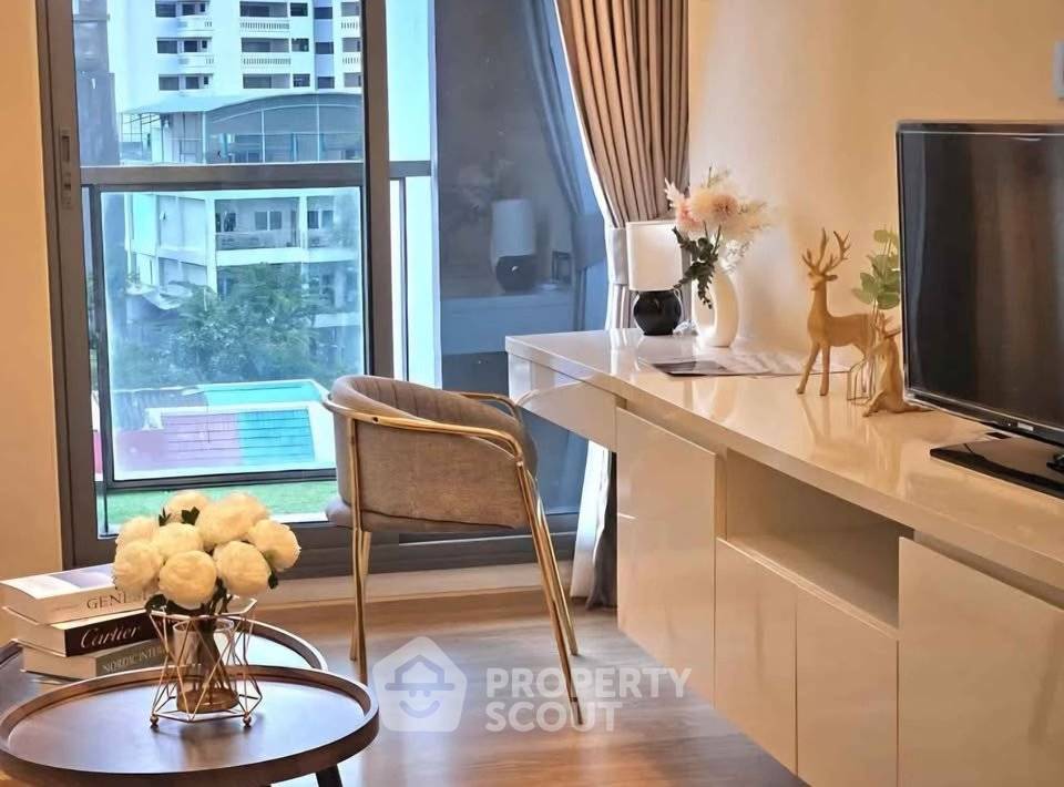 picture 1-BR Condo At H Sukhumvit 43 Near BTS Phrom Phong (ID 3305174) - 5/9