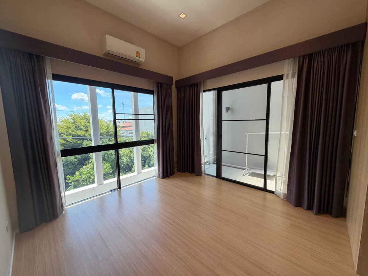 picture For Rent: Y Residence Sukhumvit 113 Only 35,000 THB/month - 23/25