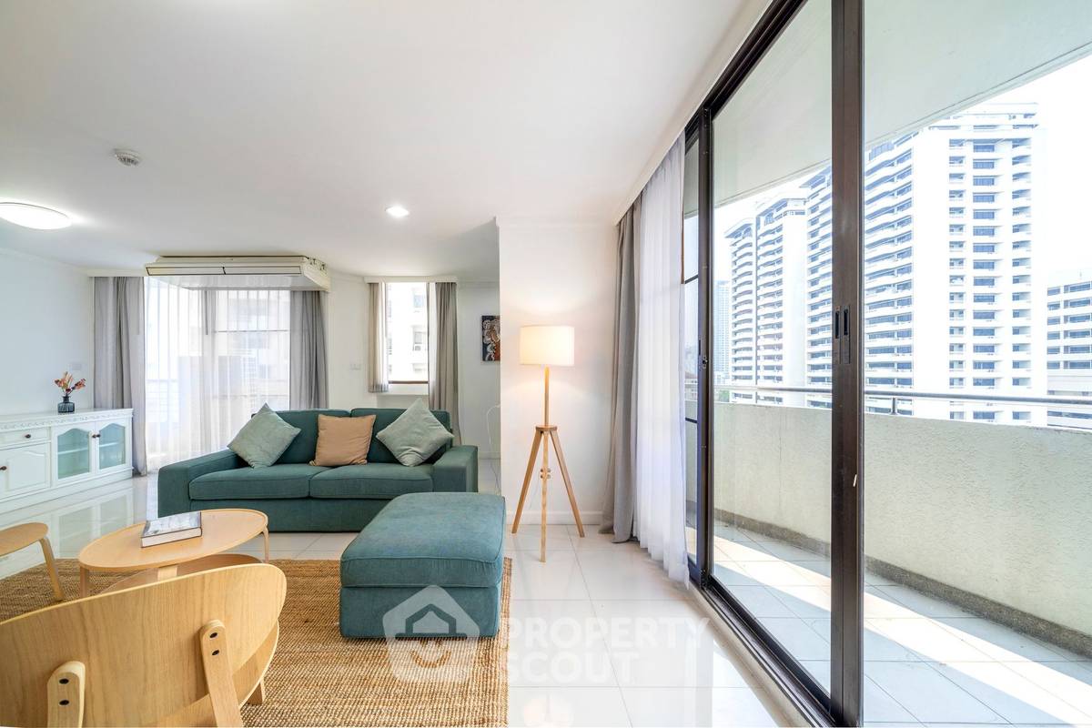 picture Spacious 2-BR 138 Sqm At Supalai Place Sukhumvit 39, BTS Phrom Phong (ID 995097) - 30/30