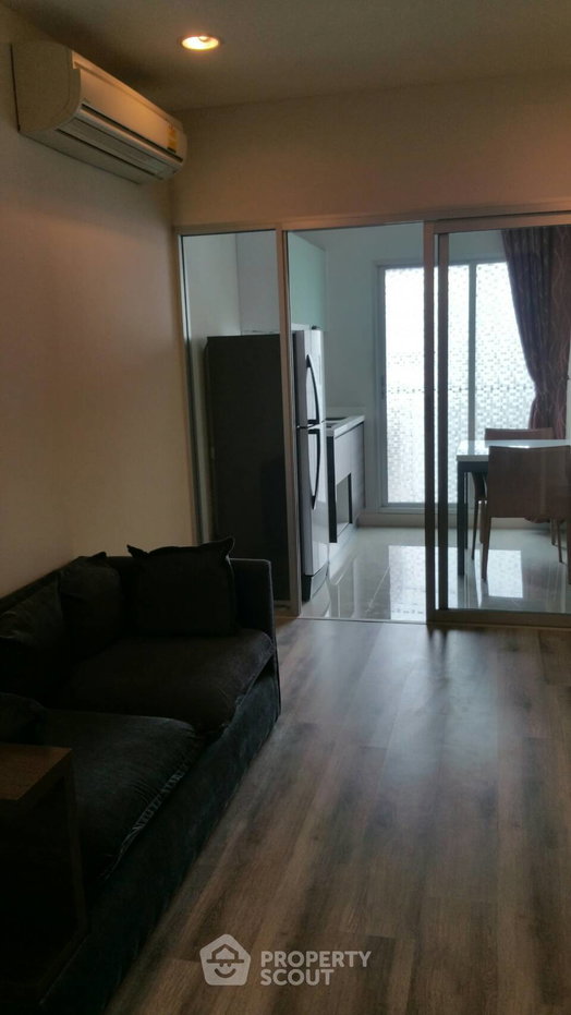 picture 200m To BTS Saint Louis | 1-BR Centric Sathorn-St. Louis (ID 589935) - 4/7