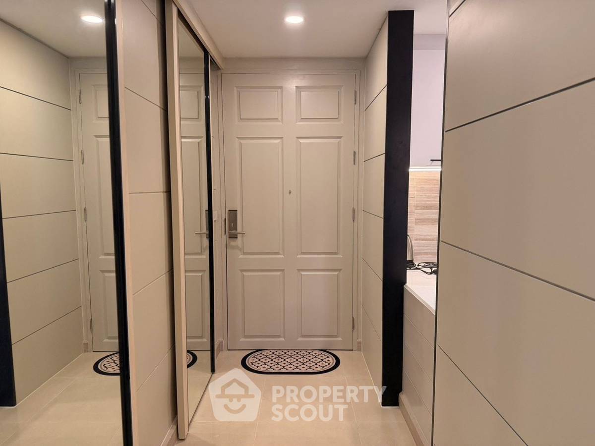 picture 3-BR 241 Sqm For Sale At The Height Condominium (ID 3302275) - 4/32