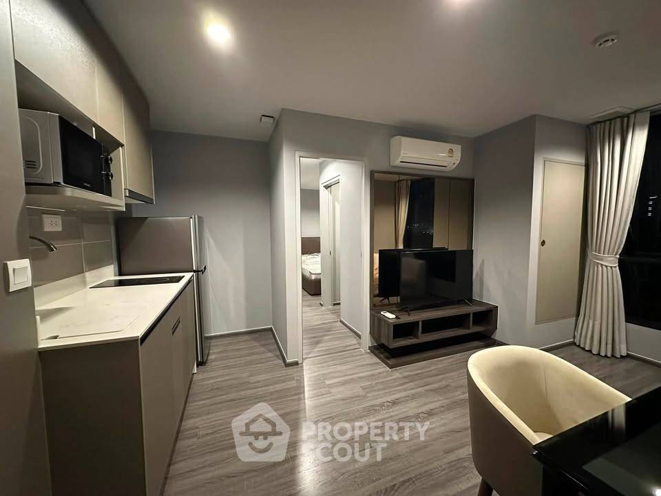 รูป คอนโด 1 ห้องนอน Ideo Mobi Sukhumvit 40 ใกล้ BTS เอกมัย (ID 3305144) - รูปที่ 2/10