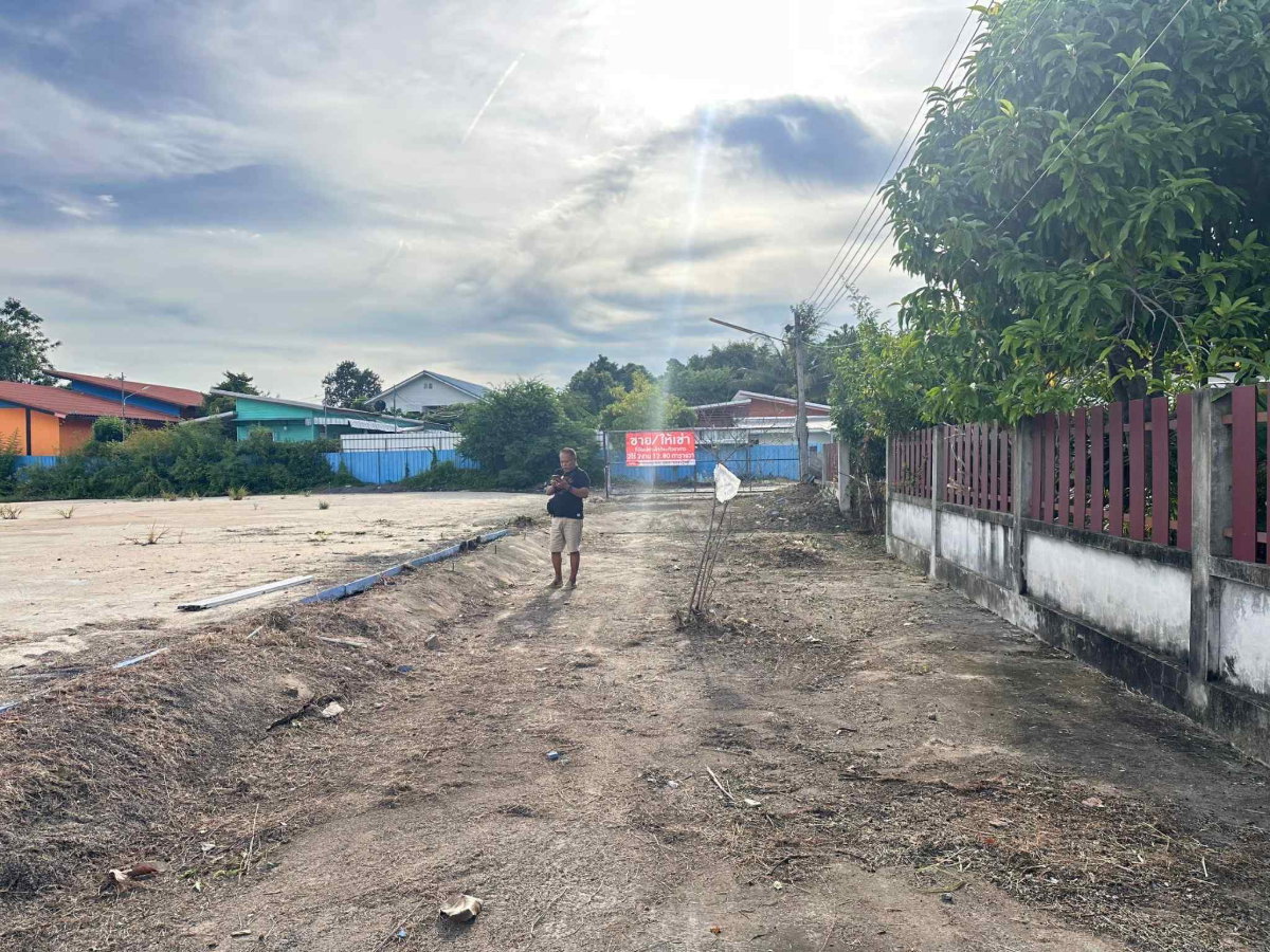 picture Sisaket City-Center Land (approx. 1 acre / 4,000 sq.m.) - 9/10
