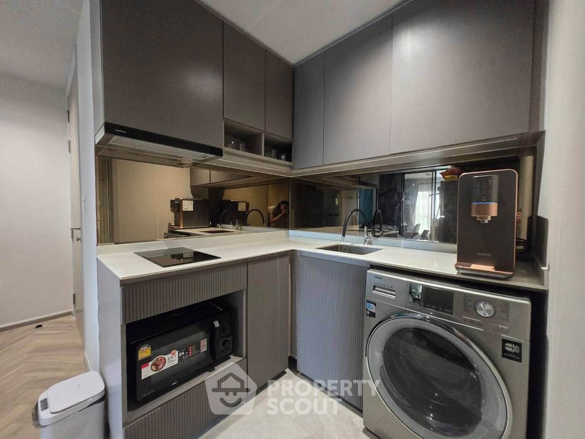 picture 2-BR Condo at Chapter Thonglor 25 close to Thong Lo (ID 3304530) - 8/16