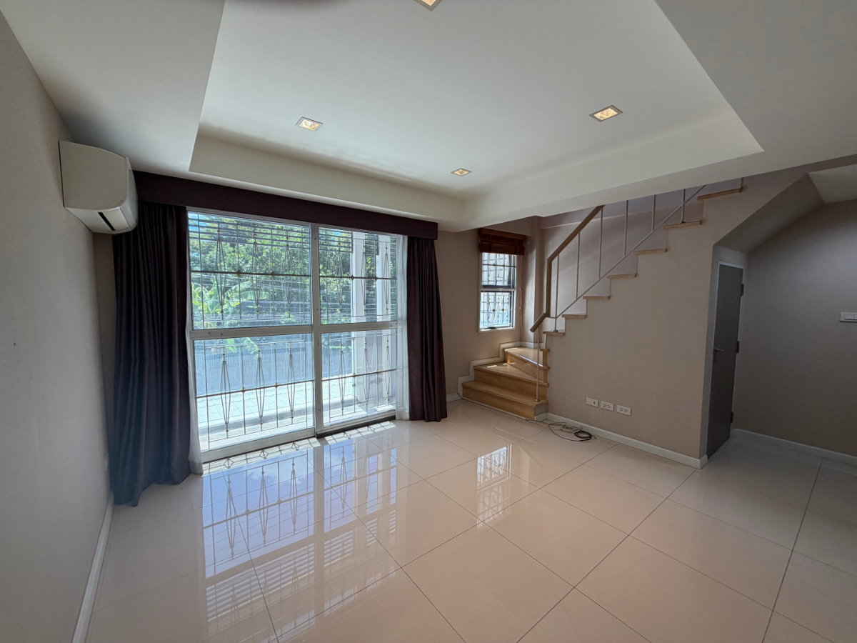 picture For Rent: Y Residence Sukhumvit 113 Only 35,000 THB/month - 11/25