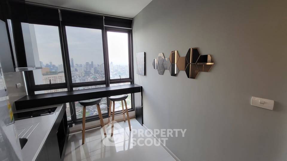 picture 1-BR Condo at Rhythm Sukhumvit 44/1 near BTS Phra Khanong (ID 3210445) - 11/19