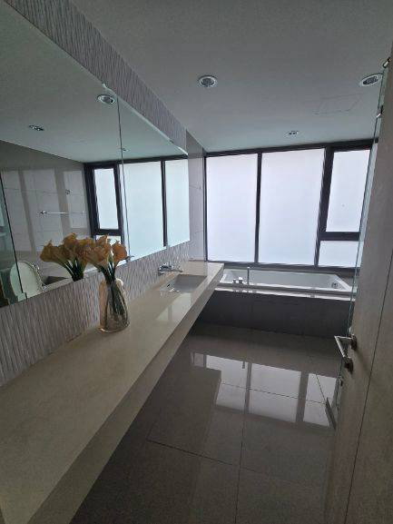 รูป Condo for RENT: Rhythm Sukhumvit 42 𝐒𝐢𝐳𝐞 : 80 sqm. : 2 Bedroom 2 Bathroom (bathtub) 𝐅𝐥𝐨𝐨𝐫 : 9th ✅ Fully furnished - รูปที่ 11/13