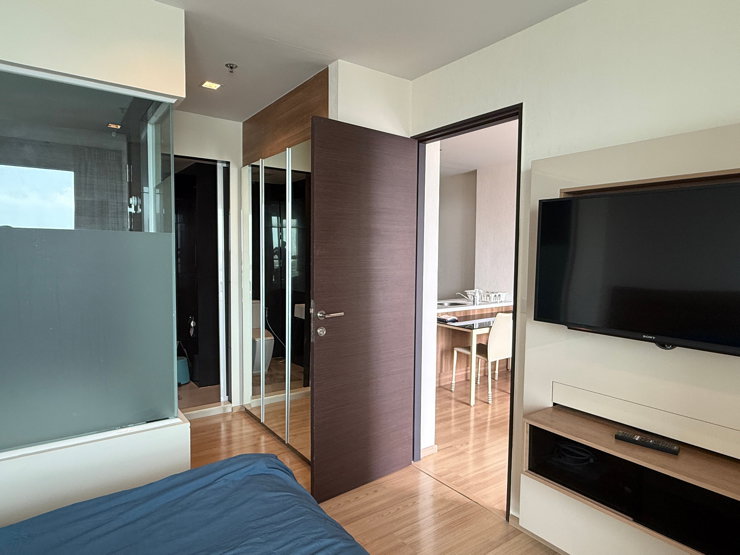 รูป ให้เช่า Rhythm Sathorn คอนโด 1 ห้องนอน 45 ตร.ม. วิวแม่น้ำเจ้าพระยา ใกล้ BTS สะพานตากสิน 300 ม. เฟอร์ครบ 25,000 บาท/เดือน - รูปที่ 5/10
