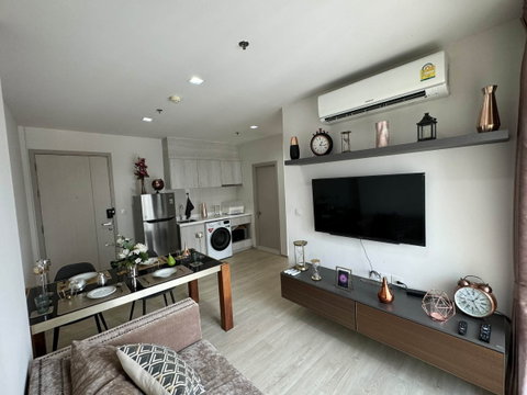 (RR021) For Rent: Life Sukhumvit 48 – 2 bedrooms, 49 sq.m., 1 bathroom. Located on the 12A floor with an open, unblocked city view.