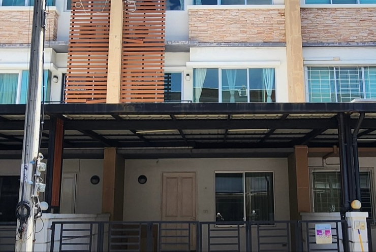 รูป [ให้เช่า] ทาวน์โฮม 3 ชั้น ทาวน์พลัส เกษตร-นวมินทร์ (ซอยคลองลำเจียก) บ้านสะอาด สภาพดีมาก พร้อมแอร์ครบ ทำเลเดินทางสะดวก ใกล้เลียบด่วนฯ  - รูปที่ 1/16