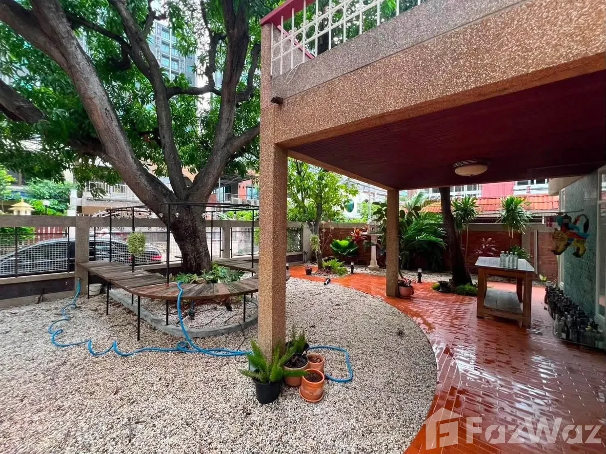 รูป บ้านเดี่ยวให้เช่า สตูดิโอ ใน คลองตันเหนือ, กรุงเทพมหานคร 6772600 - รูปที่ 7/8