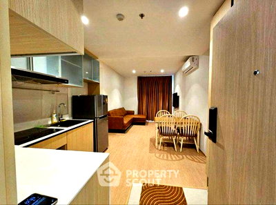 Condos for rent : Great Value 16th-Floor 2-BR Maru Ekkamai 2 Near BTS Ekkamai (ID 3285649)