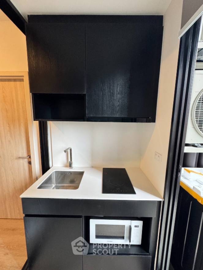 picture 1-BR Condo at Nue District R9 near MRT Phra Ram 9 (ID 3104818) - 3/4