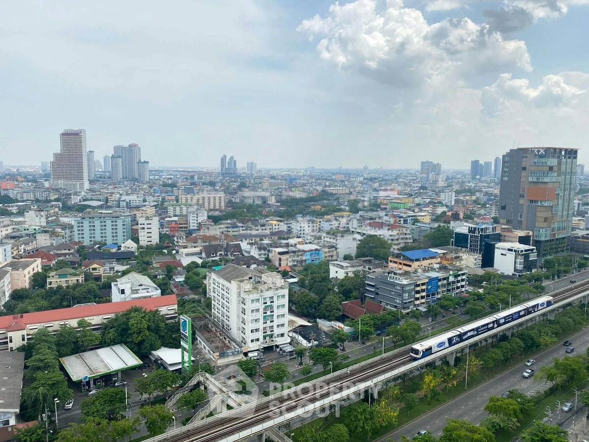 picture 100m To BTS Krung Thon Buri | 1-BR Q House Sathon (ID 3303389) - 10/10