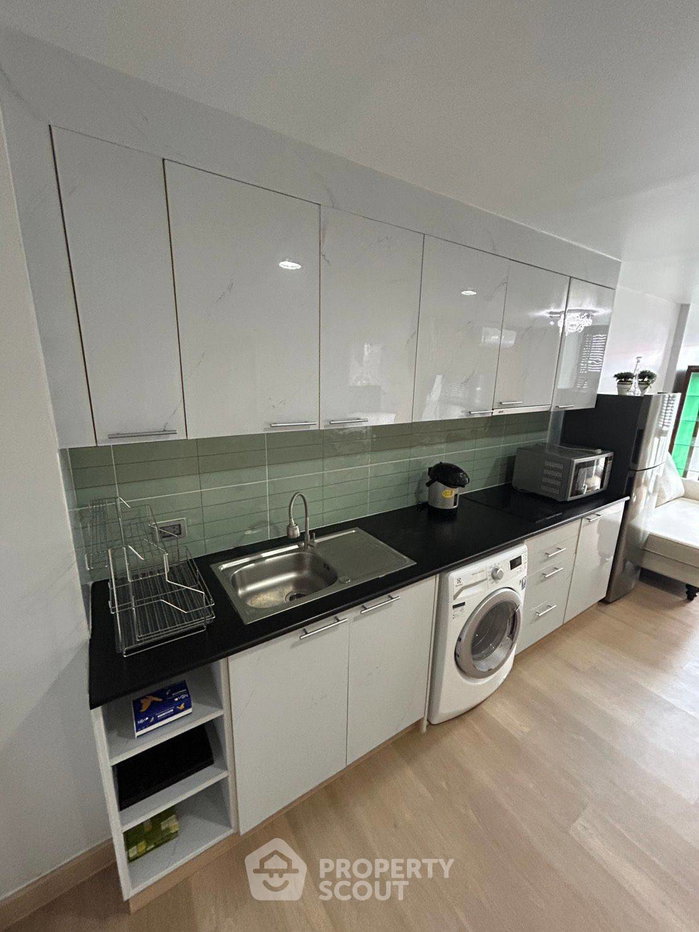 รูป ขายคอนโด 1 ห้องนอน D 65 Condominium ใกล้ BTS เอกมัย (ID 3303180) - รูปที่ 3/9